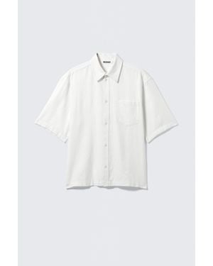 Weekday Lockeres Kurzarmhemd Aus Leinenmischung - Weiß
