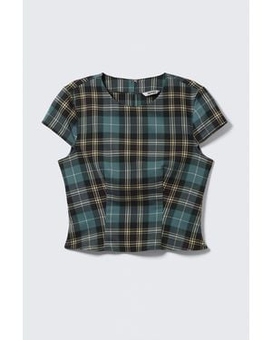 Monki Fitted Short-Sleeved Twill Top - Multicolour