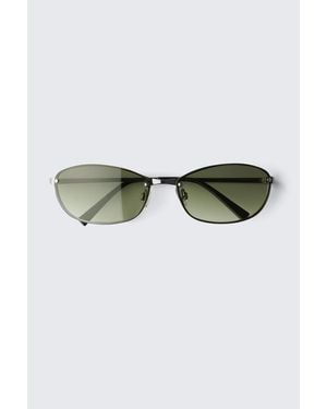 Weekday Slim Oval Metal Sunglasses - Green