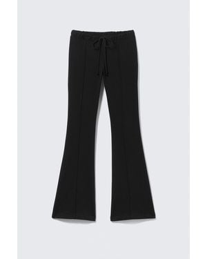 Monki Mid Rise Pintuck Flared Joggers - Black