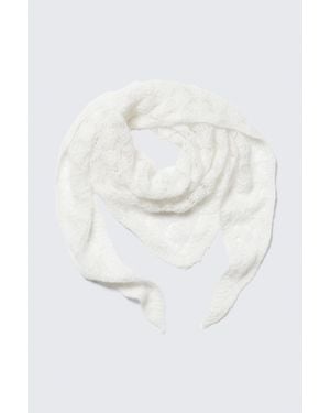 Monki Textured Triangle Knit Scarf - White