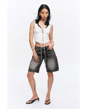 Monki Imoo Low-Rise Wide Leg Denim Shorts - Black