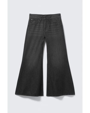 Cheap Monday Loosy Lucie Low Rise Regular Flared Jeans - Blue