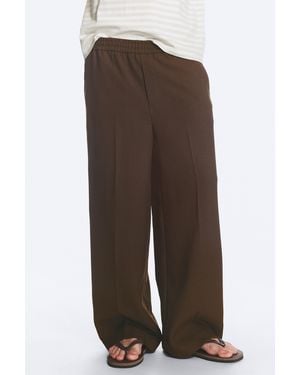 Weekday Loose Baggy Pleated Suit Trousers - Brown