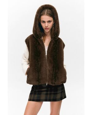 Monki Faux Fur Hooded Zip Vest - Black