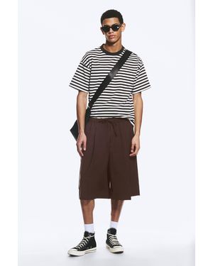 Weekday Mid Rise Loose Suiting Shorts - Brown