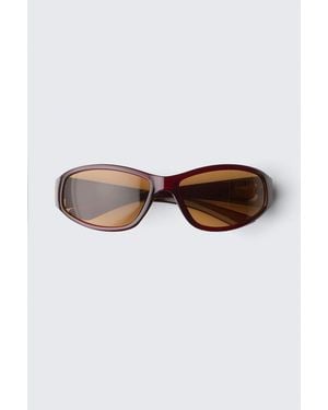 Weekday Wrap-Around Sunglasses - Brown