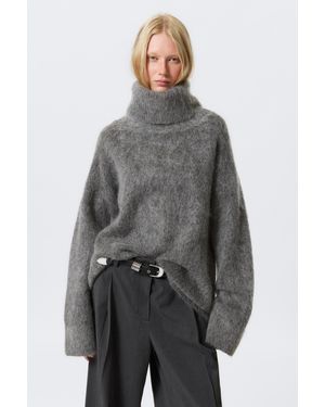 Weekday Pullover Aus Mohair-Mix Mit Trichterhals - Grau