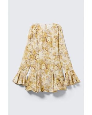 Monki Schlankes, Langärmeliges Minikleid Mit Volant - Mettallic