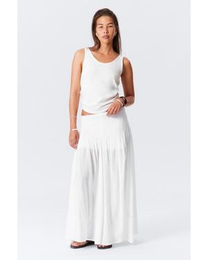 Weekday Pleated Mid Rise Maxi Skirt - White