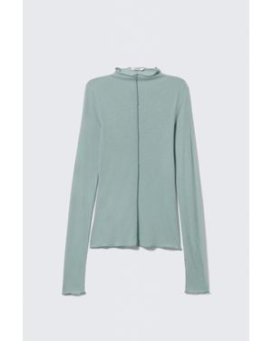 Monki Slim Fit Long-Sleeved Mock-Neck Top - Green