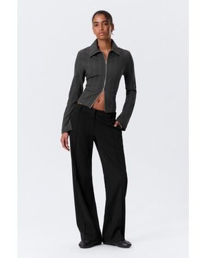 Weekday Low Rise Straight Suiting Trousers - Black