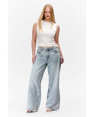 Monki Paz Mid Straight Embellished Jeans - Blue
