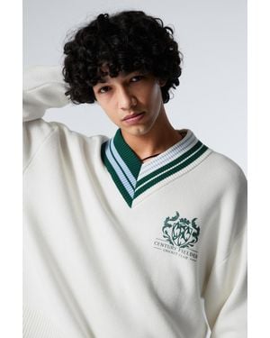 Weekday Oversized Knitted Graphic V-Neck Jumper - Blue