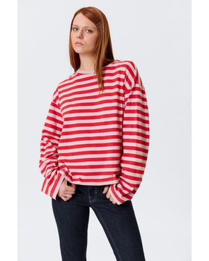Monki Long-Sleeved Cotton T-Shirt - Red