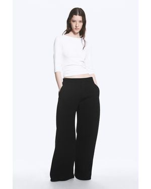 Weekday Relaxed Barrel Leg Scuba Joggers - Black