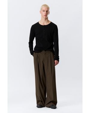 Weekday Nate Loose Fit Pleated Suit Trousers - Black