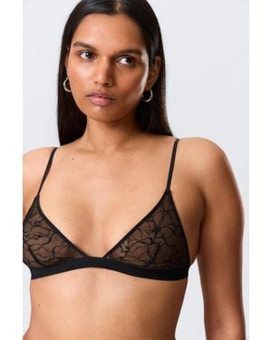 Weekday Swirly Lace Triangle Bra - Black