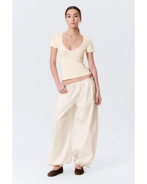 Monki Slim Deep V-Neck T-Shirt - White