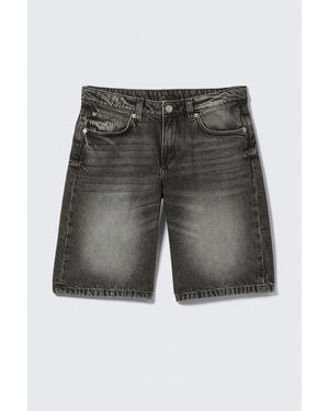 Monki Imoo Low-Rise Wide Leg Denim Shorts - Black