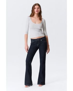 Monki Low Rise Slim Flared Leg Jeans - Blue