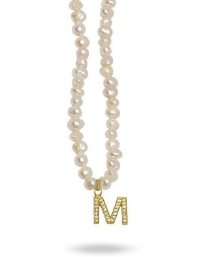 LINYA JEWELLERY Mono Letter Pearl Necklace M - Metallic
