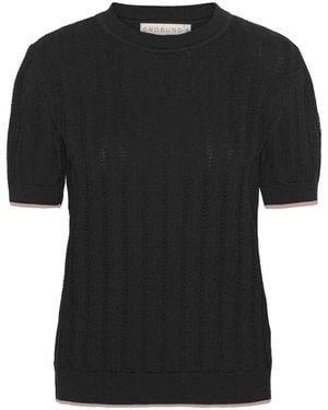GROBUND Almine Tee - Black