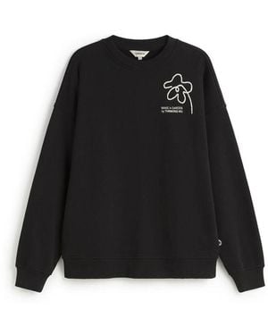Thinking Mu Oversize Hand Embroidered Flower Jimena Sweatshirt - Black