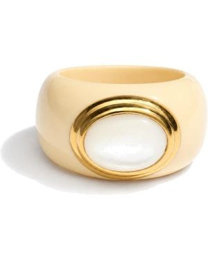 Stone Fruit Core Ring Cream Resin - Metallic