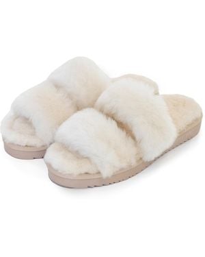 Pretty You London Sheepskin Slider Slipper Jinx In Natural - White