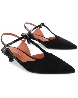 INTENTIONALLY ______ Bbgirl Kitten Heel Pump - Blue