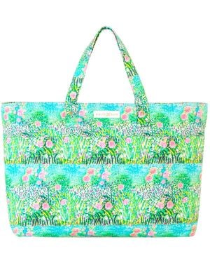 Evelyn & Kate Roses On Quilted Zipper Tote - Green
