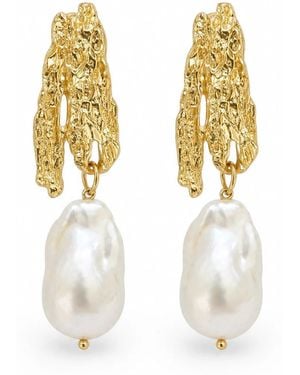 Angel Barocco Baroque Pearl Textured Drop Earrings - Metallic