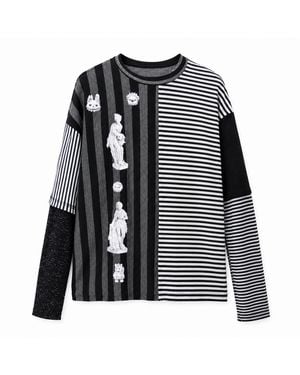Castaneda Long Sleeve T-Shirt - Black