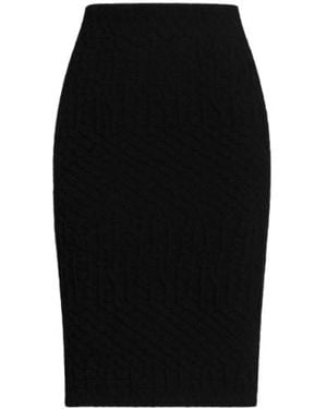Conquista Fitted Pencil Skirt - Black
