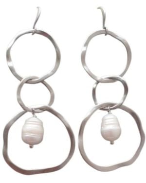 Way to Chic Cascade Circle Earrings With Freshwater Pearls - Metallic