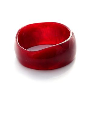 Hye Jane Jewelry Raspberry Resin Forma Bangle - Red
