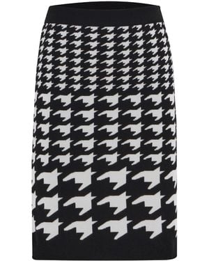 Peraluna Houndstooth Pattern Slim Fit Knee Level Knitwear Skirt - Black