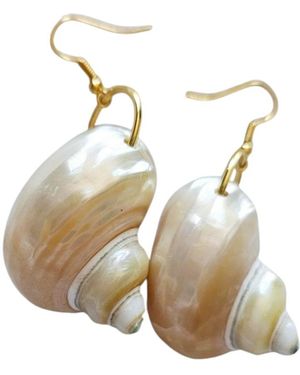 OhSun Gemma Turbo Shell Earrings - White