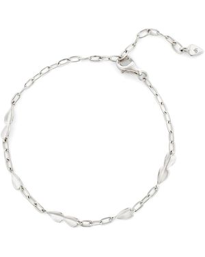 Dinny Hall Folded Heart Dainty Chain Bracelet - Metallic