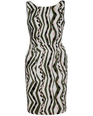 Conquista Sleeveless Fitted Print Dress - Black