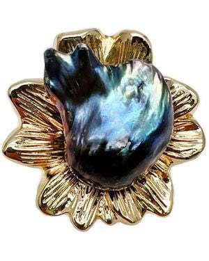 Farra Flower Setting With Baroque Pearls Brooch/ Pendant - Metallic