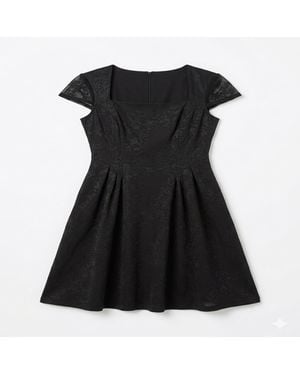 Ashita Fernandes Junoon – The Essence Of Timeless Passion - Black