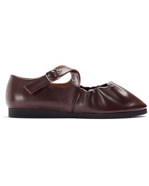 Naguisa Flat - Brown
