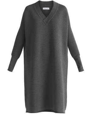 Paisie V-Neck Ribbed Jumper Dress - Black