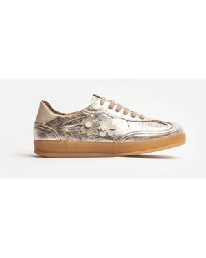 Clara Barcelo Big Flower Trouble- Metallic - White