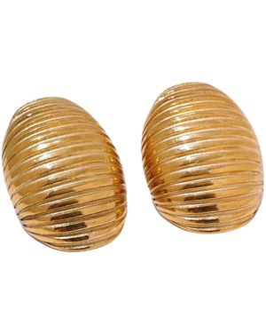 Nazzar Julia Shell Stud Vintage Earrings - Metallic