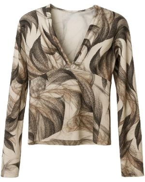 Conquista Printed V-Neck Long-Sleeve Top With Artistic Leaf Motif - Natural