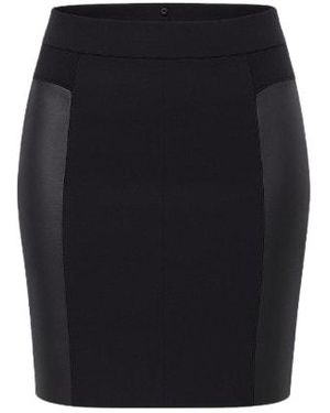 Conquista Faux Leather Mini Skirt - Black