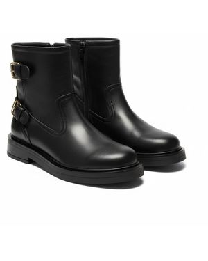 By Virgo Opus Handcrafted Leather Boot - Black
